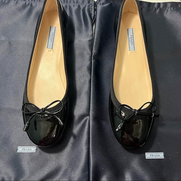 Prada Leather Ballet Flats🔥$375 NO VISIBLE SIGNS of damage,They are EVERYTHING! - Picture 16 of 16